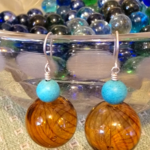 Handcrafted Dangle Glass Earrings - Picture 5 of 9